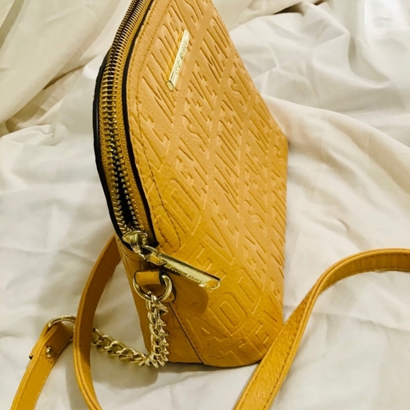 Crossbody Handbag - Picture 2 of 6
